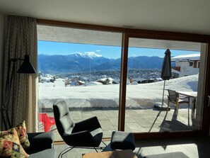 Interior - Casa Admisa, (Flims Dorf). 3.5 Ferienwohnung, 2 Duschen, 2 WC, 85 m2, für max. by Interhome (Flims)
