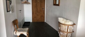 Casa Admisa, (Flims Dorf). 3.5 Ferienwohnung, 2 Duschen, 2 WC, 85 m2, für max. by Interhome