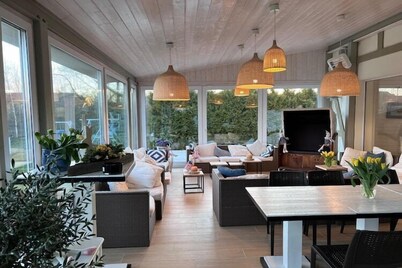 Large, comfortable apartment for 6 people