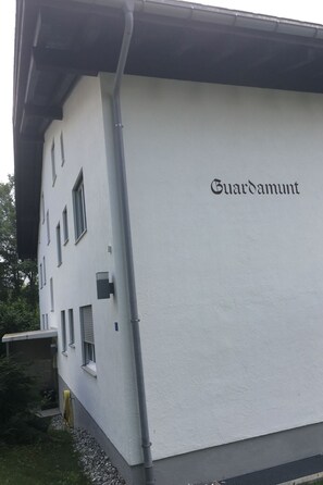 House - Casa Guardamunt, (Laax GR), by Interhome (Laax)