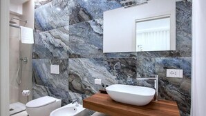 Double Room, Balcony | Bathroom | Slippers - B&B Gargiulo Family (Sorrento)