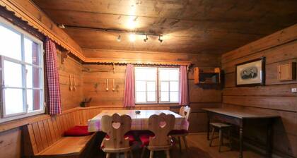 Maiensäss Plausi, (Buchen), plausi_buchen by Interhome