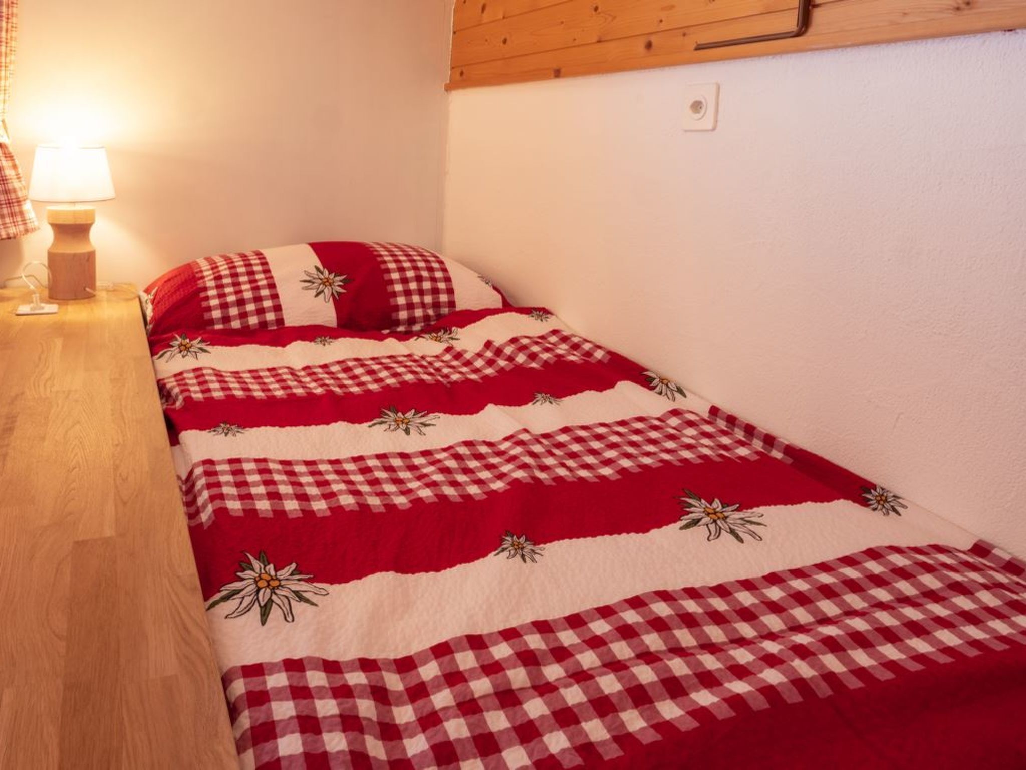 1 bedroom, internet