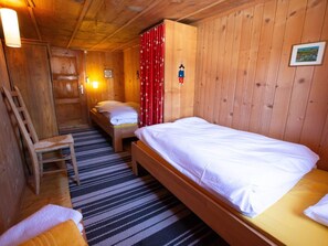 1 bedroom - Baschär, (Buchen). by Interhome (Buchen im Prättigau)