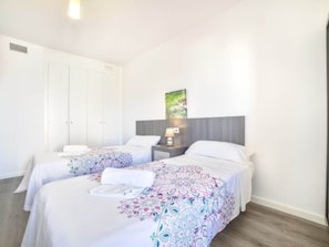 Unclassified image, 5 of 20, button - Apartment Mirador - PlusHolidays by Interhome (Calpe/Calp)