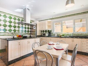 Dining - Villa Encanto - PlusHolidays by Interhome (Calpe/Calp)