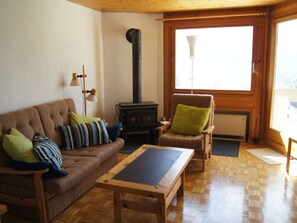 TV, fireplace, DVD player - Sur Mulins 12.4, Vella, (Vella), 44028B by Interhome (Vella)