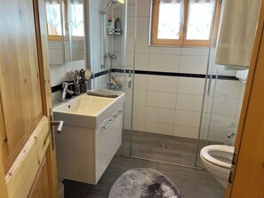 Bathroom - Frienwohnung Alpatli, Obersaxen-Miraniga, (Obersaxen). by Interhome (Obersaxen Affeier)