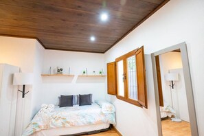 Room - Vrbo Property (Granada)