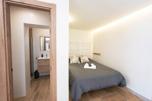 Room - Vrbo Property (Granada)