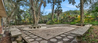 Large 5 BR 2.5 BA near Fleming Island and 295