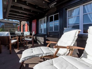 Outdoor dining - Apartment  by Interhome (Breil/Brigels)