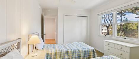 5 habitaciones, escritorio, cuna de viaje y wifi gratis