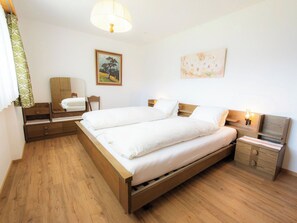 1 bedroom, Internet - Casa Panorama Camartin, Brigels, (Breil/Brigels). by Interhome (Breil/Brigels)