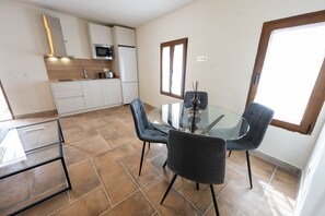 Dining - Vrbo Property (Granada)