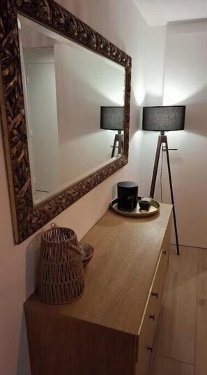 Interior - Bel Air Exclusive - Rooftop pool & sea view on the Côte d'Azur (Villeneuve-Loubet)