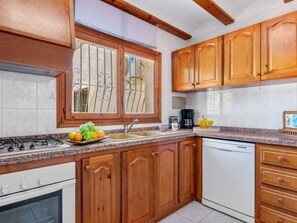 Private kitchen - Villa Agudin - PlusHolidays by Interhome (Calpe/Calp)