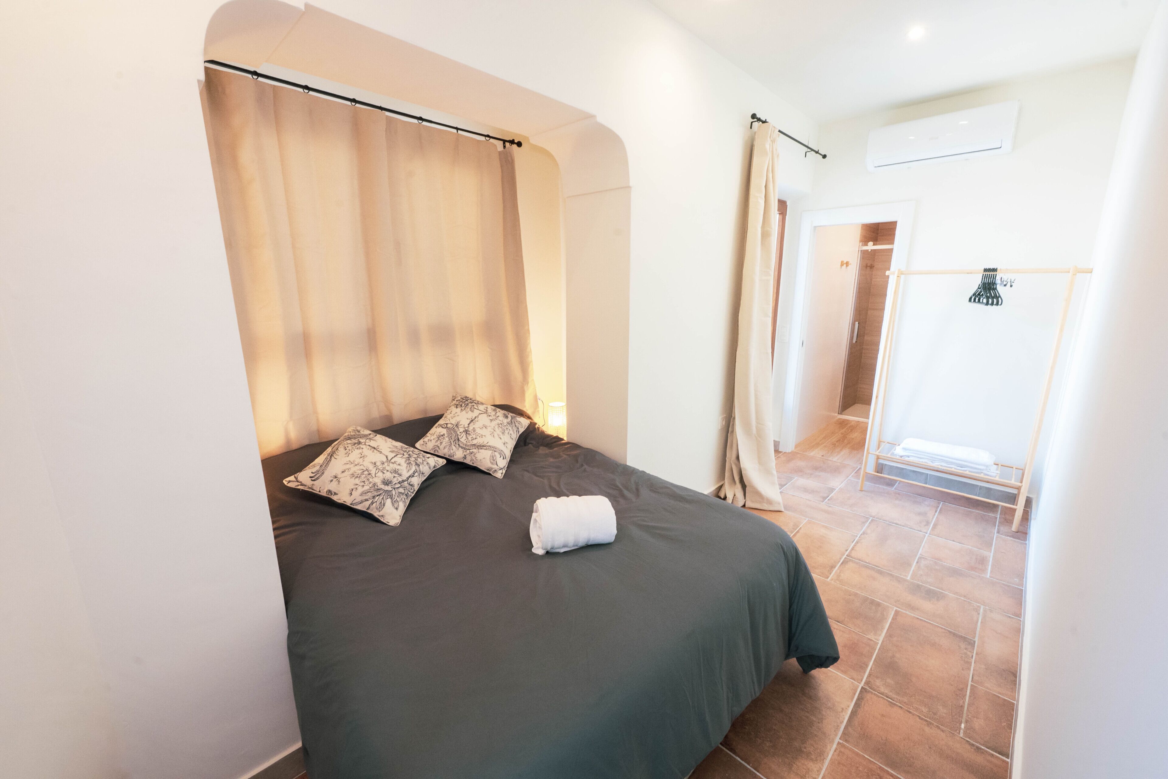 1 bedroom, free WiFi, bed sheets