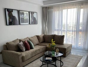 Living area - Modern 1 bedroom 16th Floor Kilimani0748863134 (Nairobi)