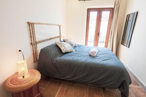 1 bedroom, free WiFi, bed sheets - Apartment in the Albaicin Infanta Chus (Granada)