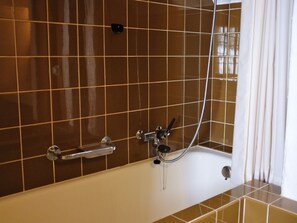 Towels - Chisti Lumerins, Lumbrein, (Lumbrein). by Interhome (Lumbrein)