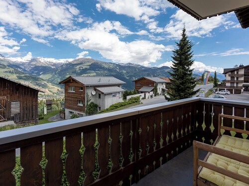 Arnika Kornmayer, Obersaxen-Affeier, (Obersaxen). by Interhome