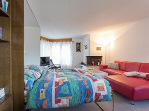 1 bedroom, Internet - Arnika Kornmayer, Obersaxen-Affeier, (Obersaxen). by Interhome (Obersaxen Affeier)