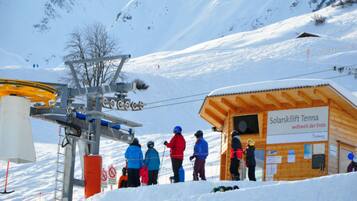 Snow and ski sports