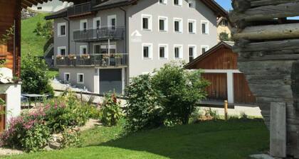 Casa Radieni, Flond, (Flond). by Interhome