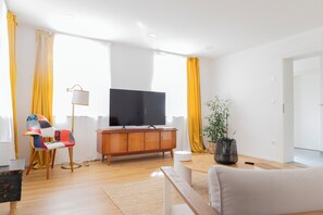 Living area - Vrbo Property (Riegsee)