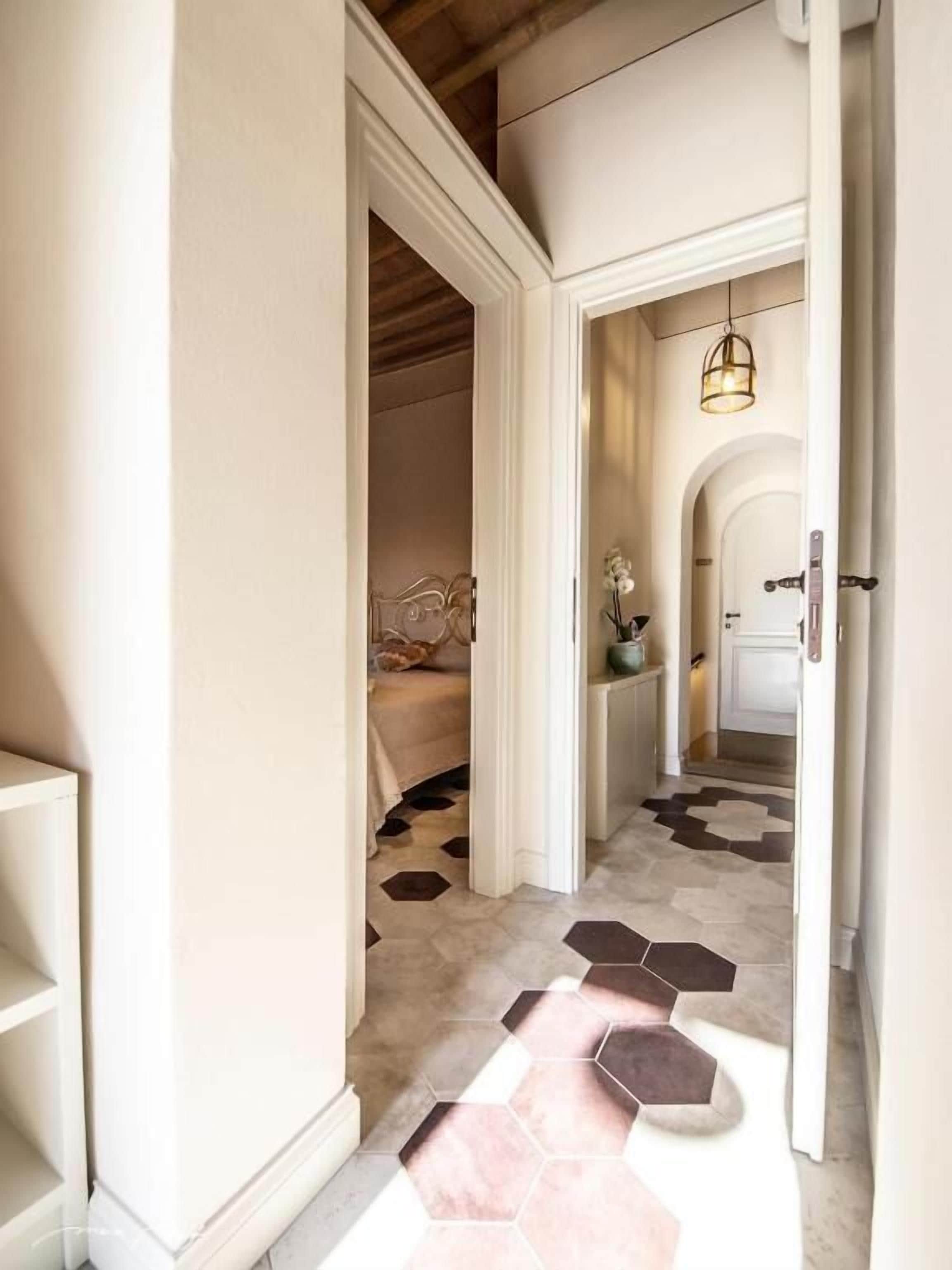 Family Room, Hill View | Interior