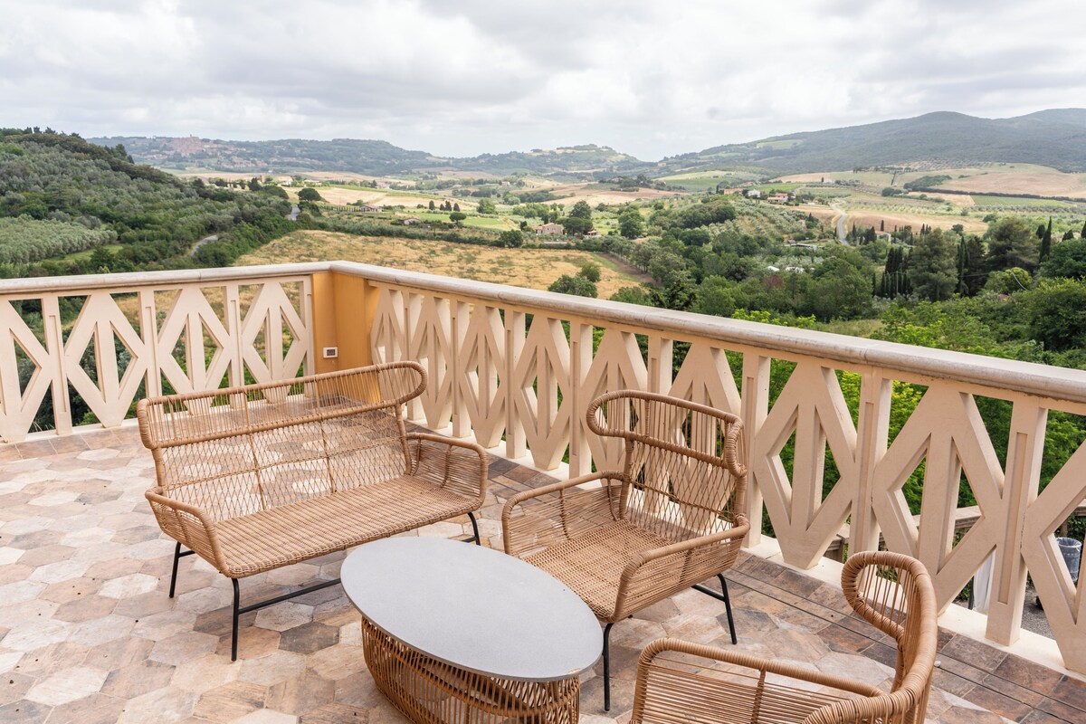 Family Room, Balcony, Hill View | Desk, laptop workspace, free WiFi