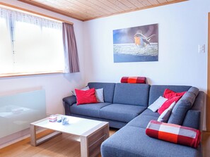 TV - Dado Casanova, Cumbel, (Cumbel), 42006B by Interhome (Cumbel)