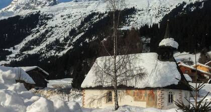 Casa Sogn Giacun Guyet Brigels, (Breil/Brigels). by Interhome