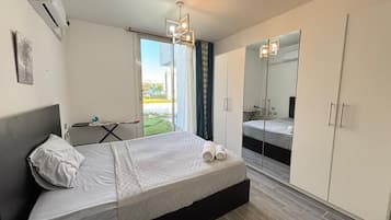 Chalet, 3 Bedrooms, Lagoon View | Free WiFi