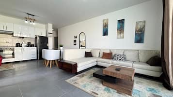 Chalet, 3 Bedrooms, Lagoon View | Living area