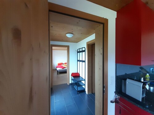 Nisals, Luven, (Luven), 41001B by Interhome