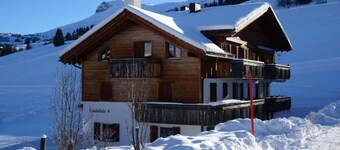 Gadahüs Elvers, Obersaxen-Misanenga, (Obersaxen). by Interhome