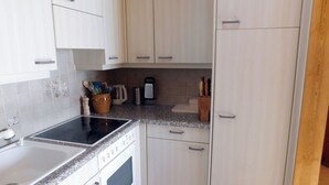 Private kitchen - Quadra Rohner, Degen, (Degen), 45008B by Interhome (Vattiz)