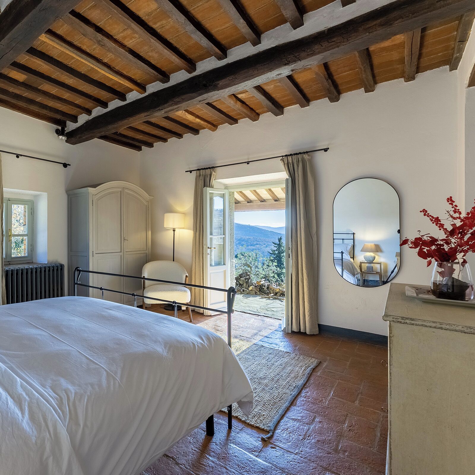 2 chambres, fer et planche à repasser, Wi-Fi, draps fournis
