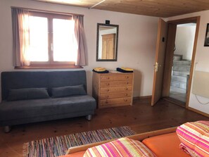 Interior - Runs, Camuns, (Camuns). by Interhome (Camuns)