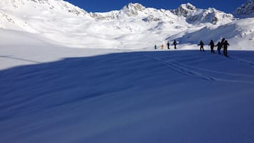 Snow and ski sports