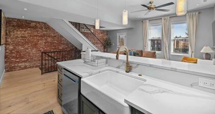 Sunrise+Sunset | TG Park | 3BR | 2 Patios+Parking