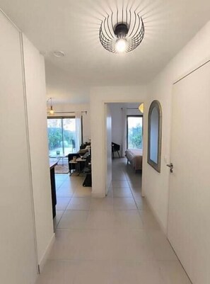 Interior - Sea & Elegance in the 8th district - Prado beaches on foot & garden terrace (Marseille)