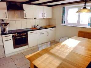 Fridge, oven, dishwasher, cookware/dishes/utensils - Venini, Rumein, (Degen). by Interhome (Vattiz)