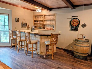 Bar (in der Unterkunft)