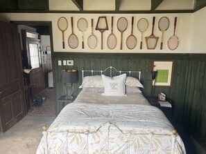 4 habitaciones, wifi gratis y ropa de cama 
