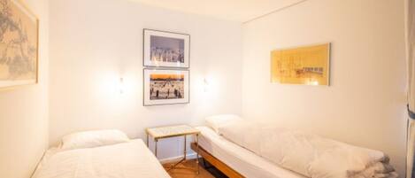 1 bedroom, Internet