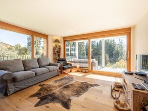 TV - Taviarna Laax 3.6 by Interhome (Laax)