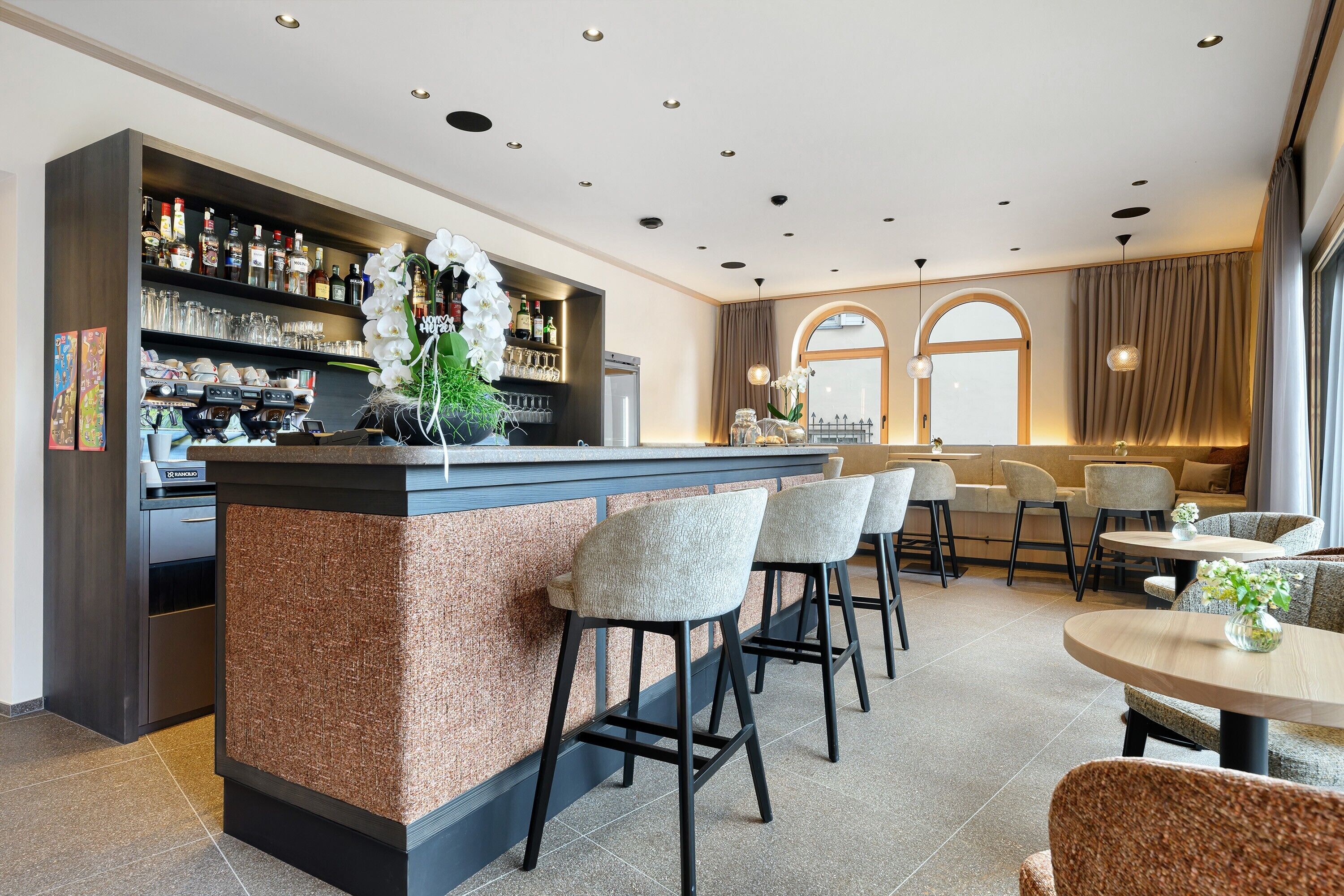 Bar (in der Unterkunft)